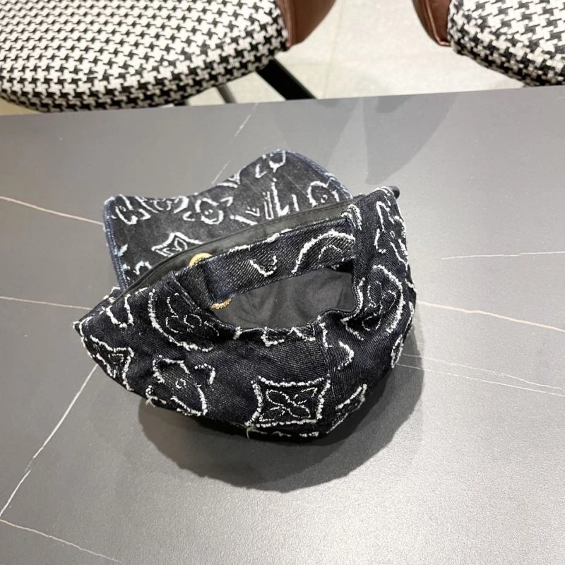 Louis Vuitton Caps Compact 258016