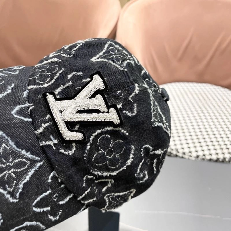 Louis Vuitton Caps Compact 258016