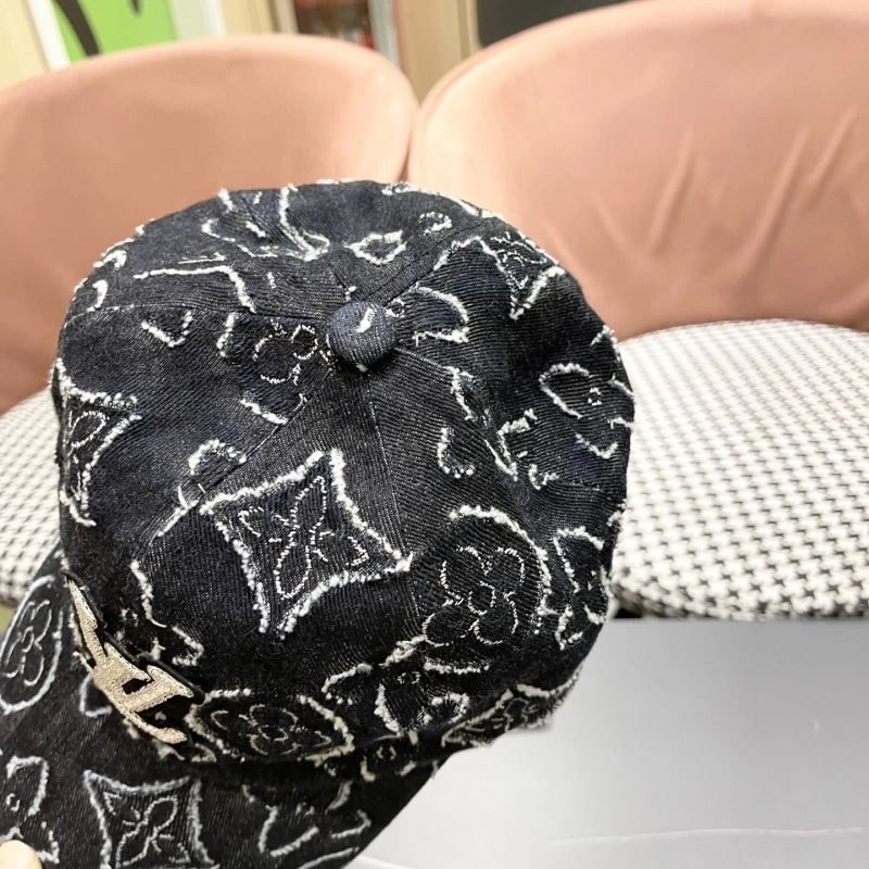 Louis Vuitton Caps Compact 258016