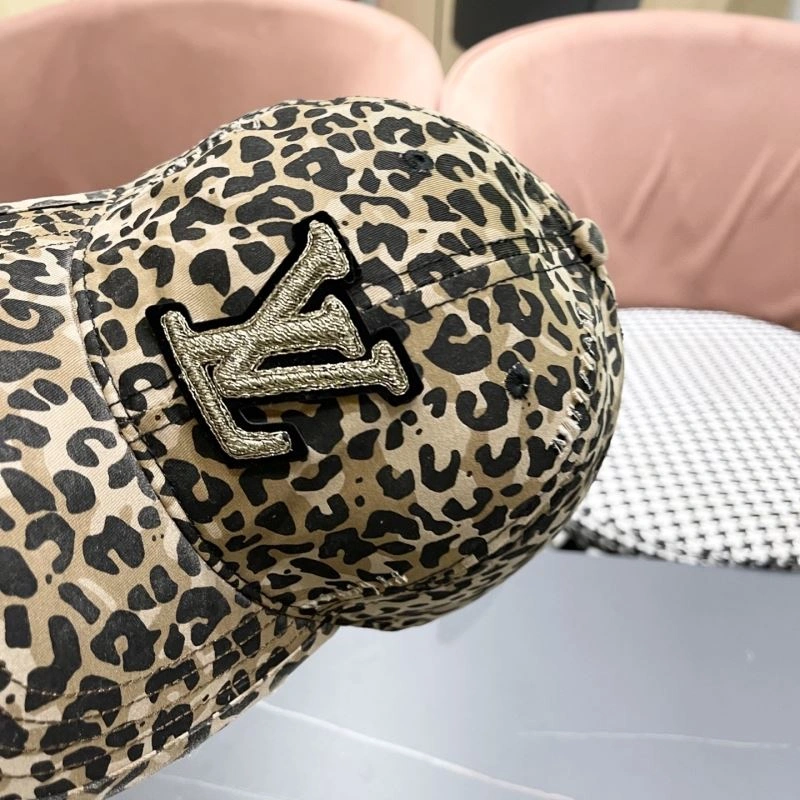 Louis Vuitton Caps Youthful 258017