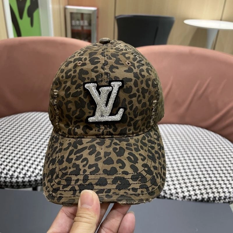 Louis Vuitton Caps Snug 258005