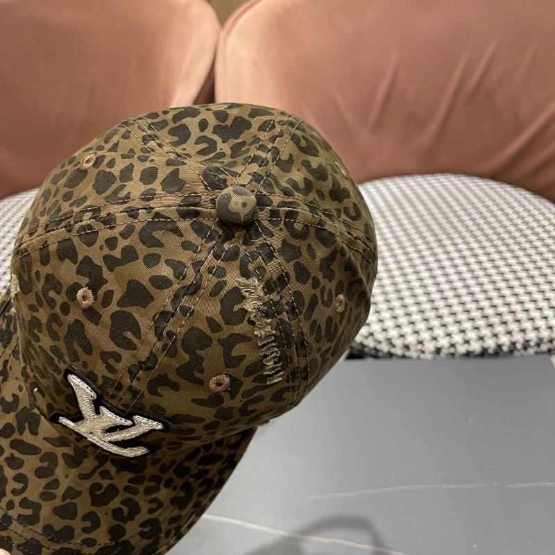 Louis Vuitton Caps Snug 258005
