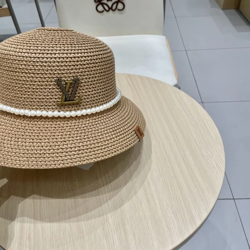 Louis Vuitton Caps EyeCatching 257993