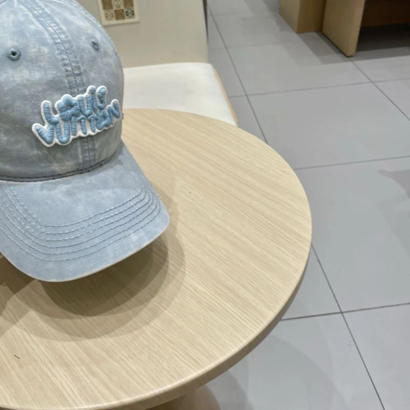 Popular Louis Vuitton Caps 257992