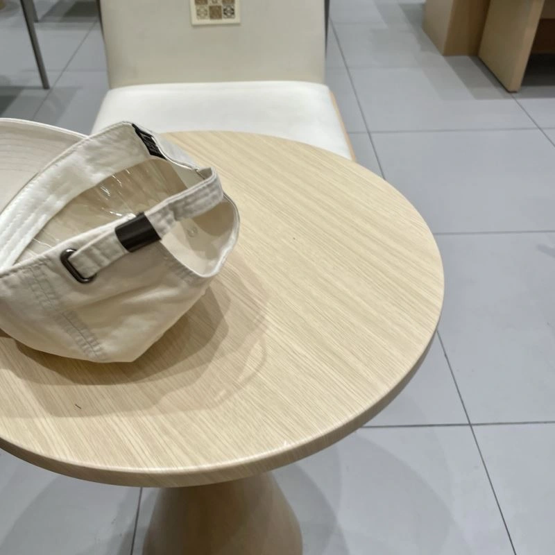 Louis Vuitton Caps Durable 257990