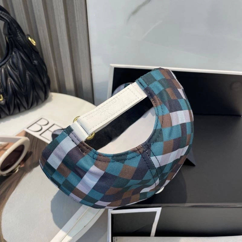 Durable Louis Vuitton Caps 258002
