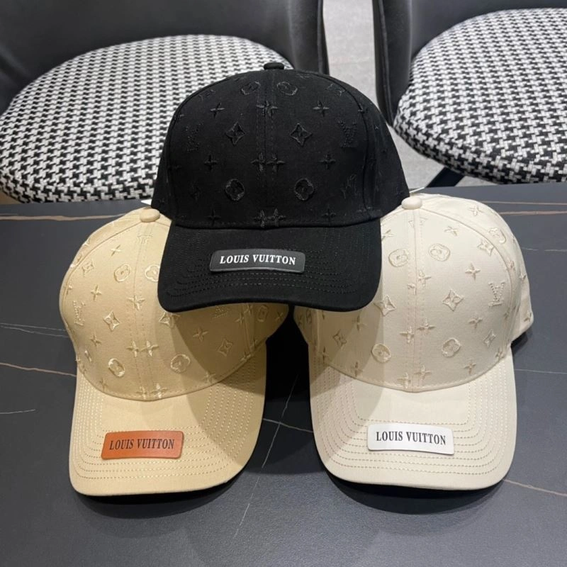 Louis Vuitton Caps Sleek 257980
