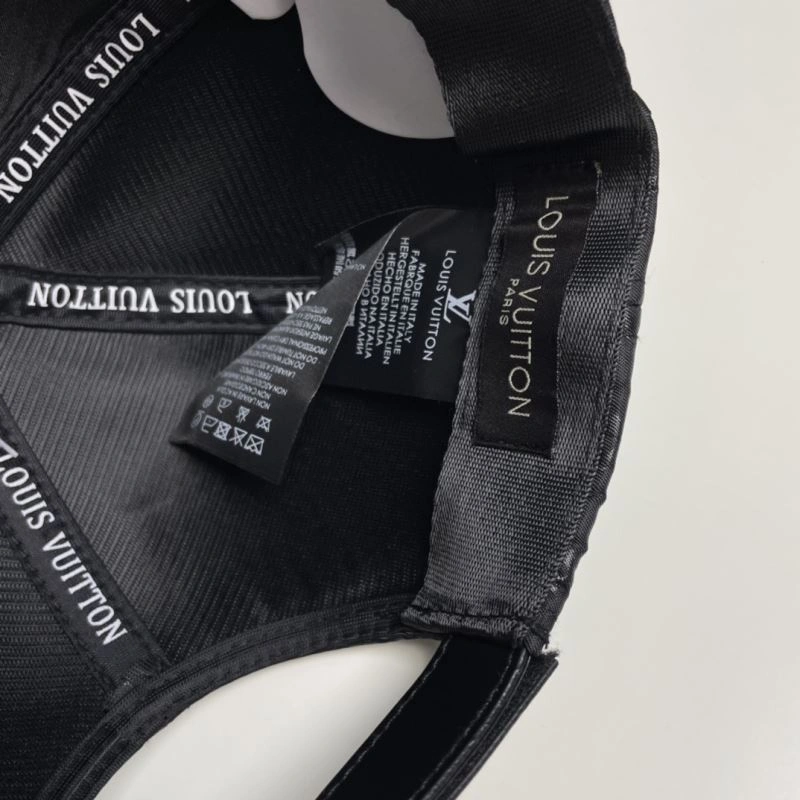 Louis Vuitton Caps HighPerformance 257950