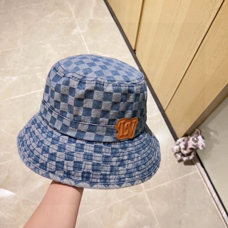 Vibrant Louis Vuitton Caps 257956