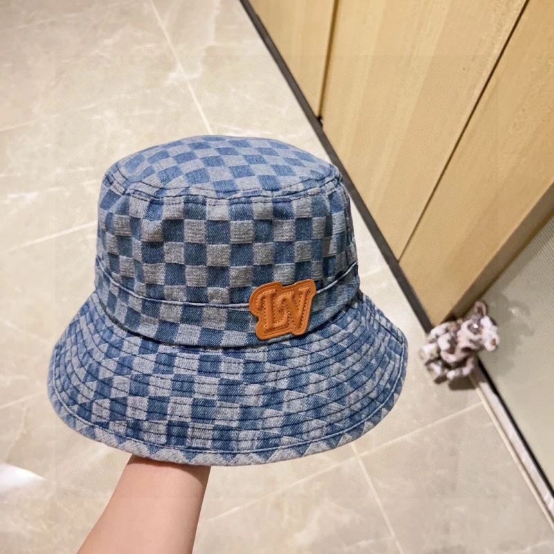 Vibrant Louis Vuitton Caps 257956