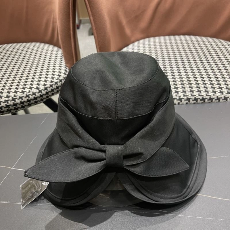 Louis Vuitton Caps Neat 257967