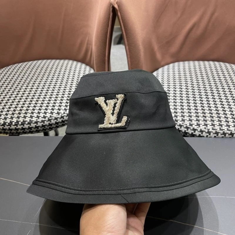 Louis Vuitton Caps Neat 257967