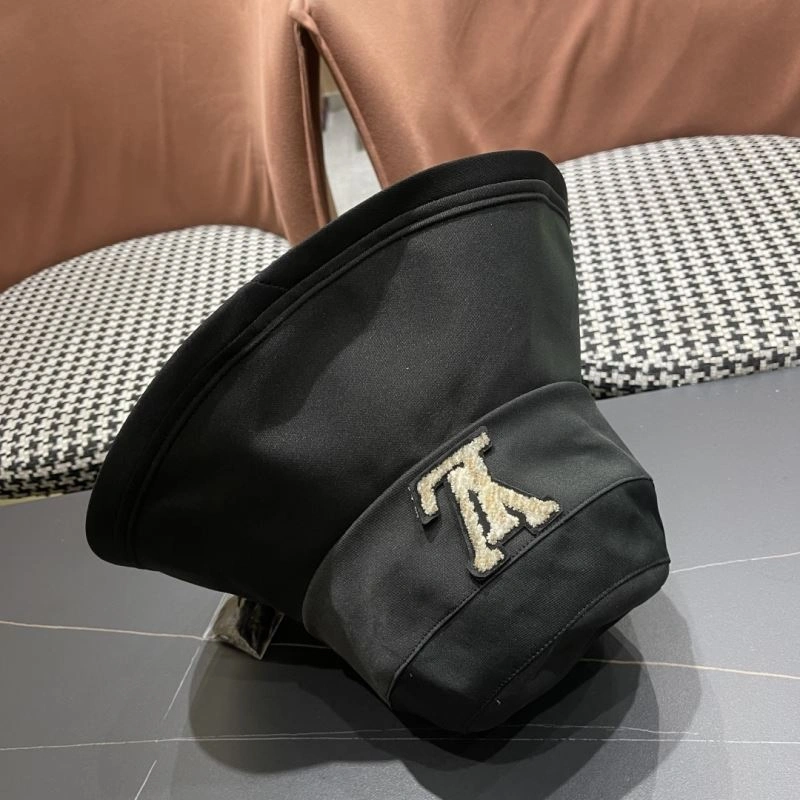 Louis Vuitton Caps Neat 257967
