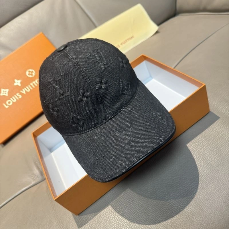 Effortless Louis Vuitton Caps 257943