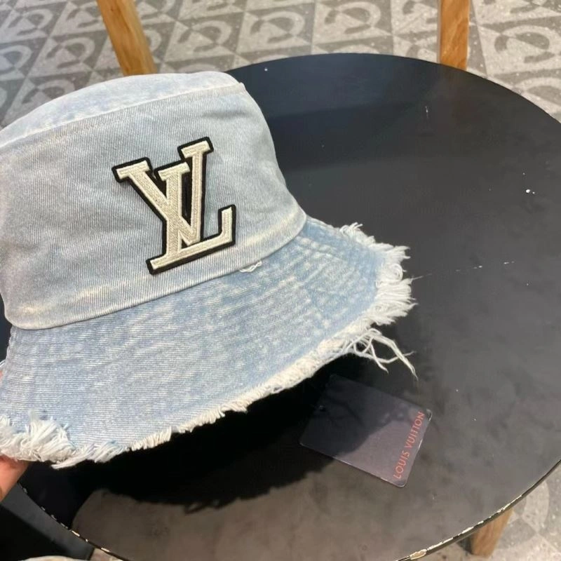Versatile Louis Vuitton Caps 257939