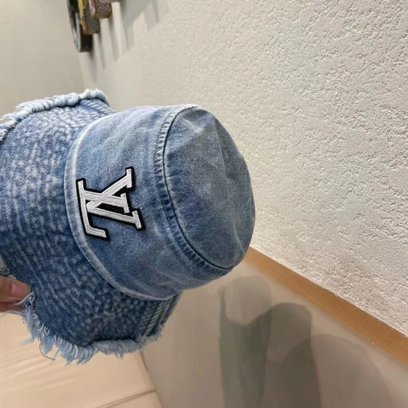 Louis Vuitton Caps EasyMatch 257937