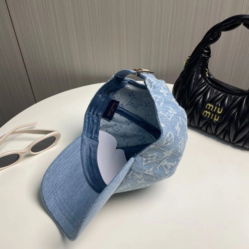 Breathable Louis Vuitton Caps 257908