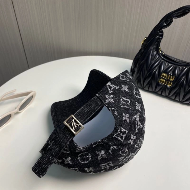 Elegant Louis Vuitton Caps 257923