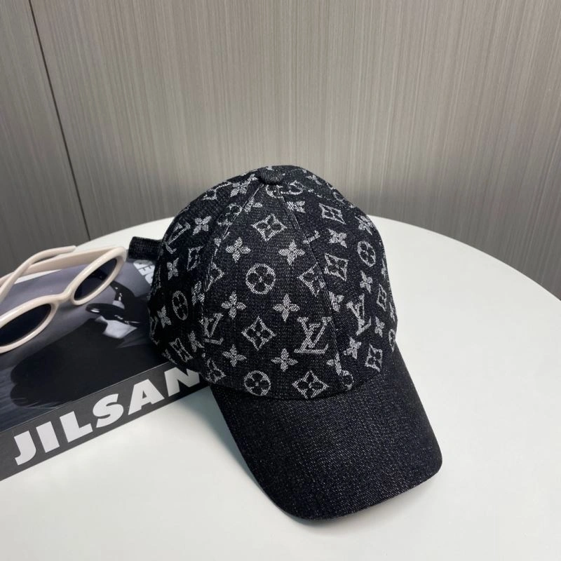 Elegant Louis Vuitton Caps 257923