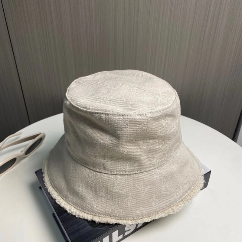 SmoothTexture Louis Vuitton Caps 257914