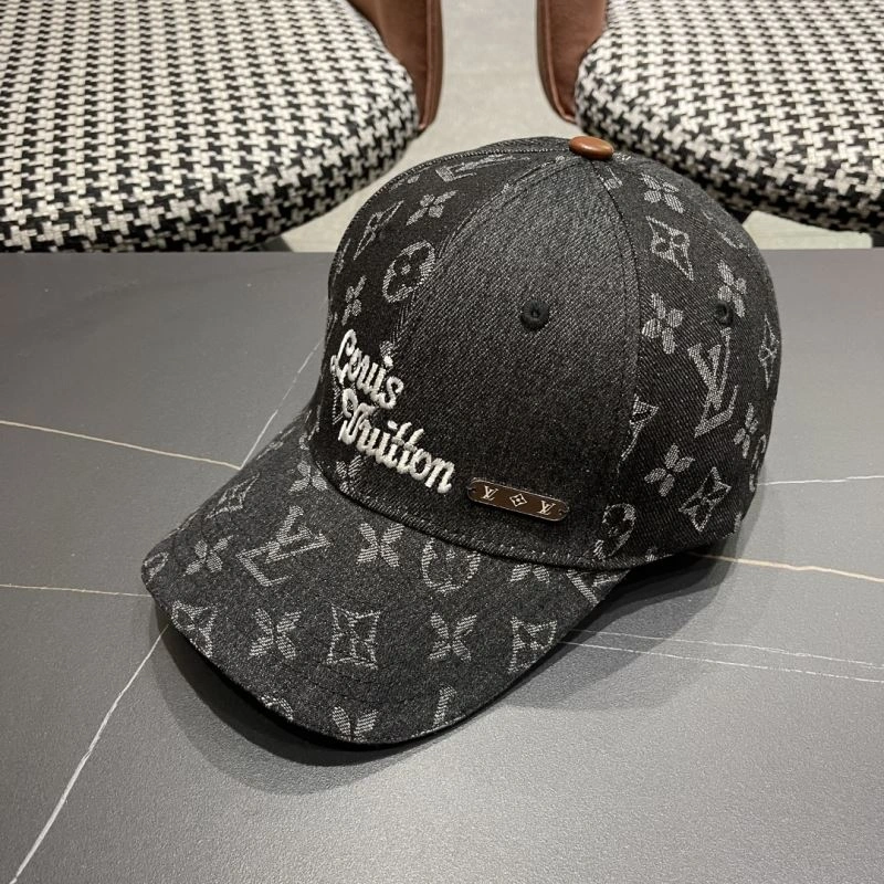 Compact Louis Vuitton Caps 257925