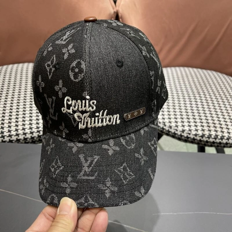 Compact Louis Vuitton Caps 257925
