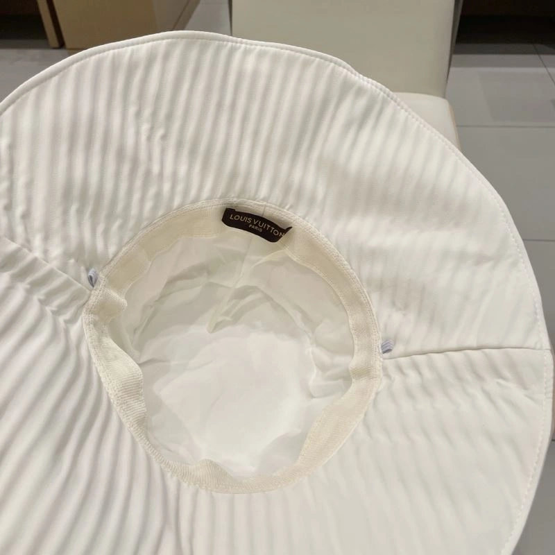 Louis Vuitton Caps Classic 257932