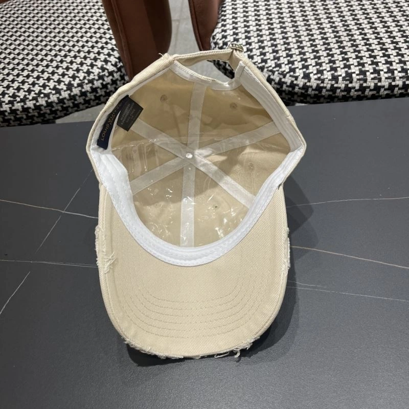 SoftTouch Louis Vuitton Caps 257910