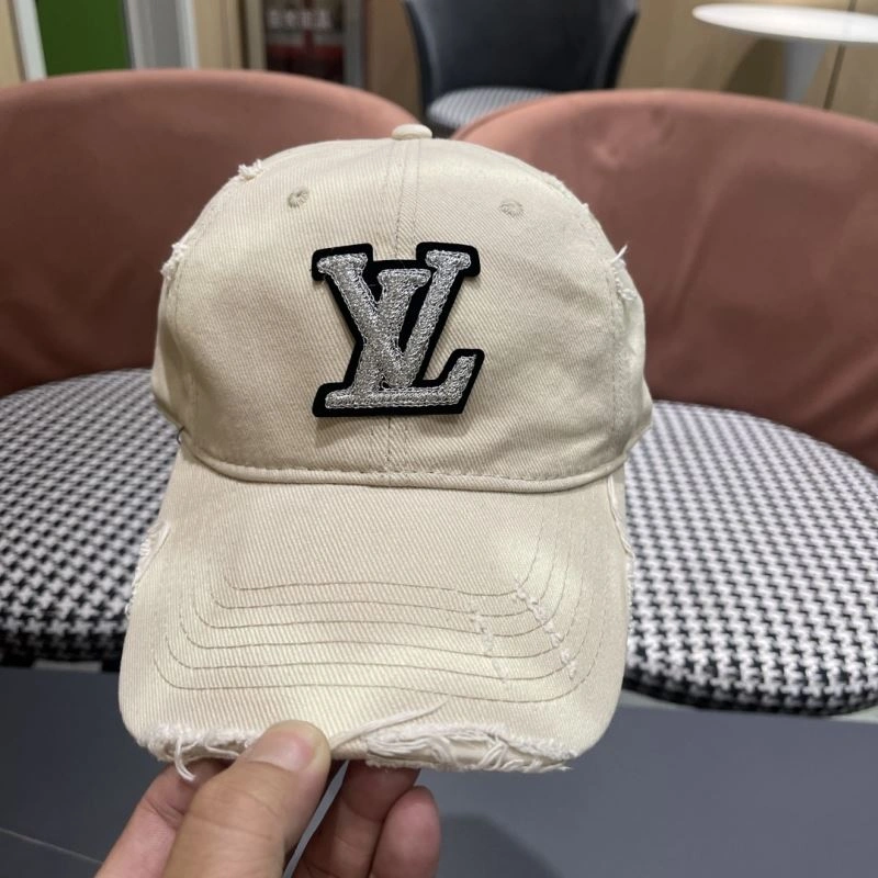 SoftTouch Louis Vuitton Caps 257910