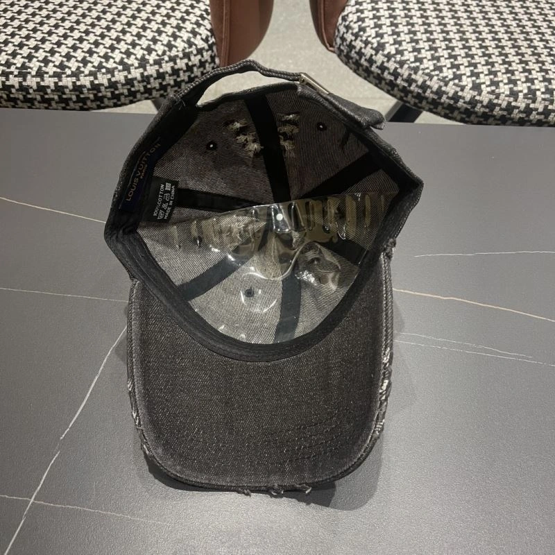 Packable Louis Vuitton Caps 257903