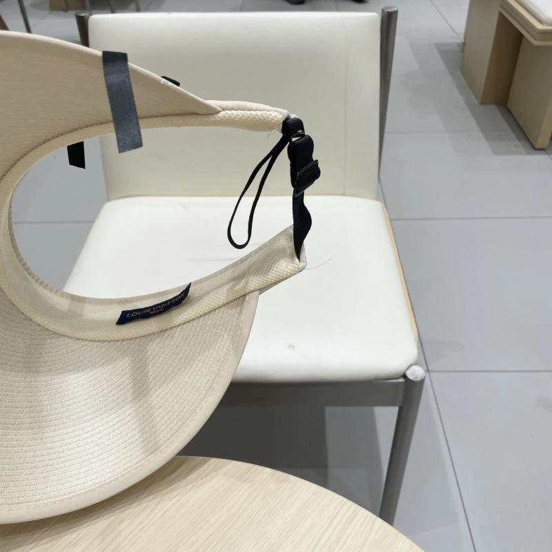 Youthful Louis Vuitton Caps 257901