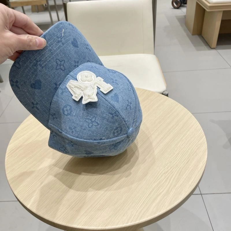 Stylish Louis Vuitton Caps 257898