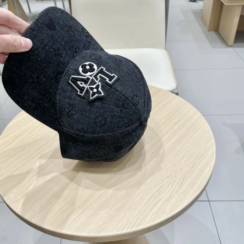 Louis Vuitton Caps Breathable 257895