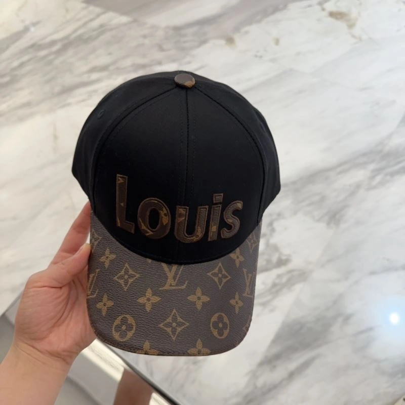 ZipUp Louis Vuitton Caps 257887