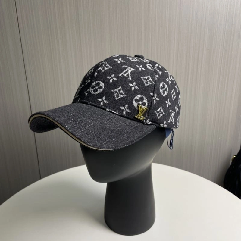 Compact Louis Vuitton Caps 257881