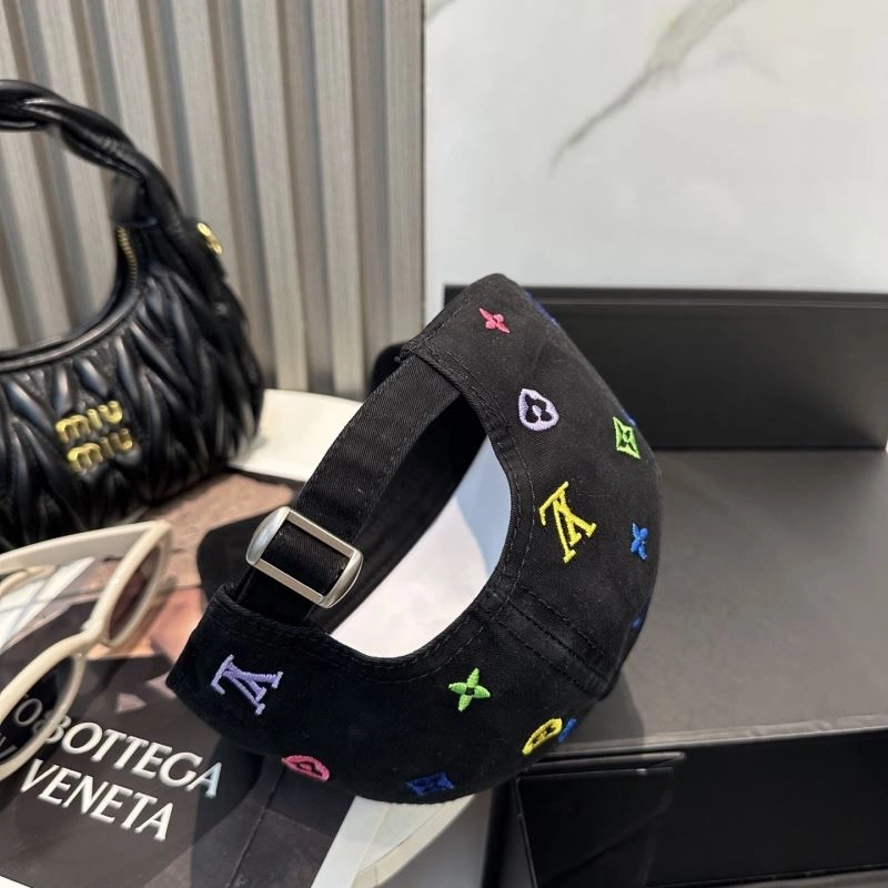 Louis Vuitton Caps Classic 257886