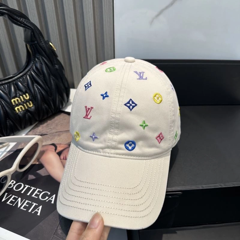 AllSeason Louis Vuitton Caps 257872