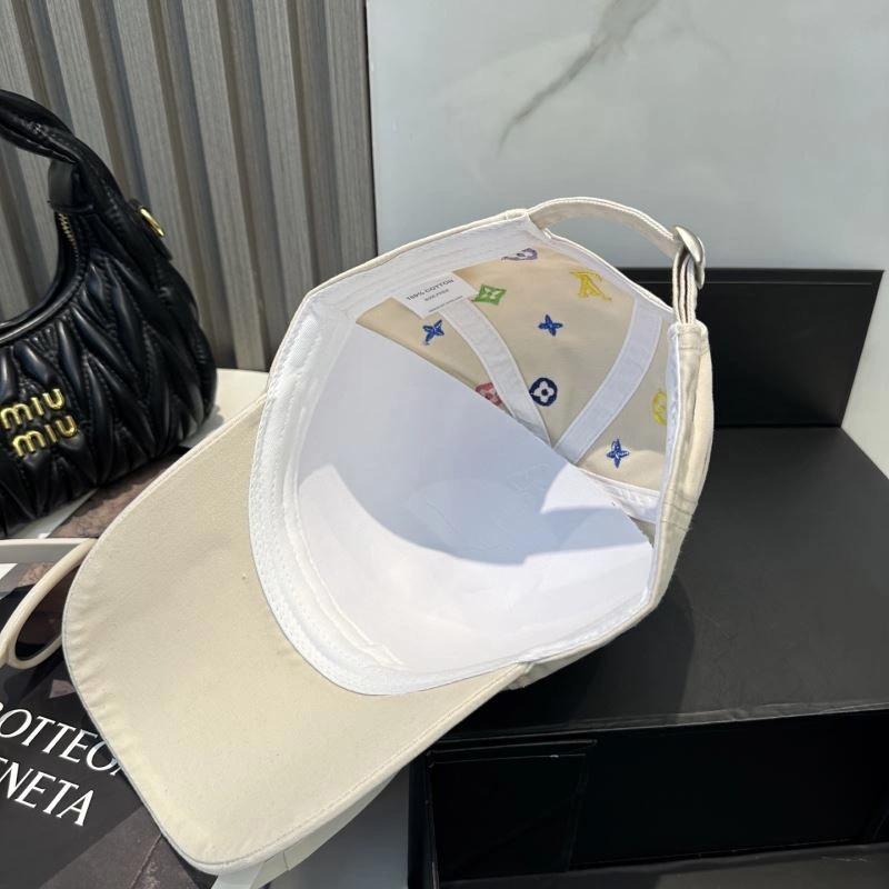 AllSeason Louis Vuitton Caps 257872
