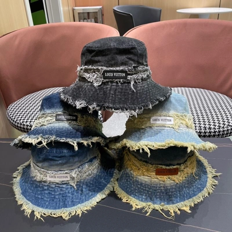 Louis Vuitton Caps MultiPurpose 257865