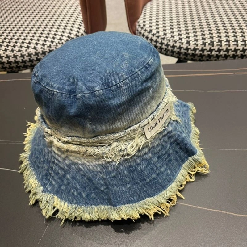 Louis Vuitton Caps MultiPurpose 257865