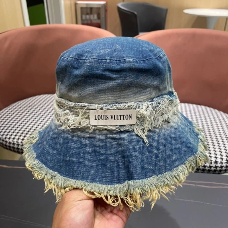 Louis Vuitton Caps MultiPurpose 257865