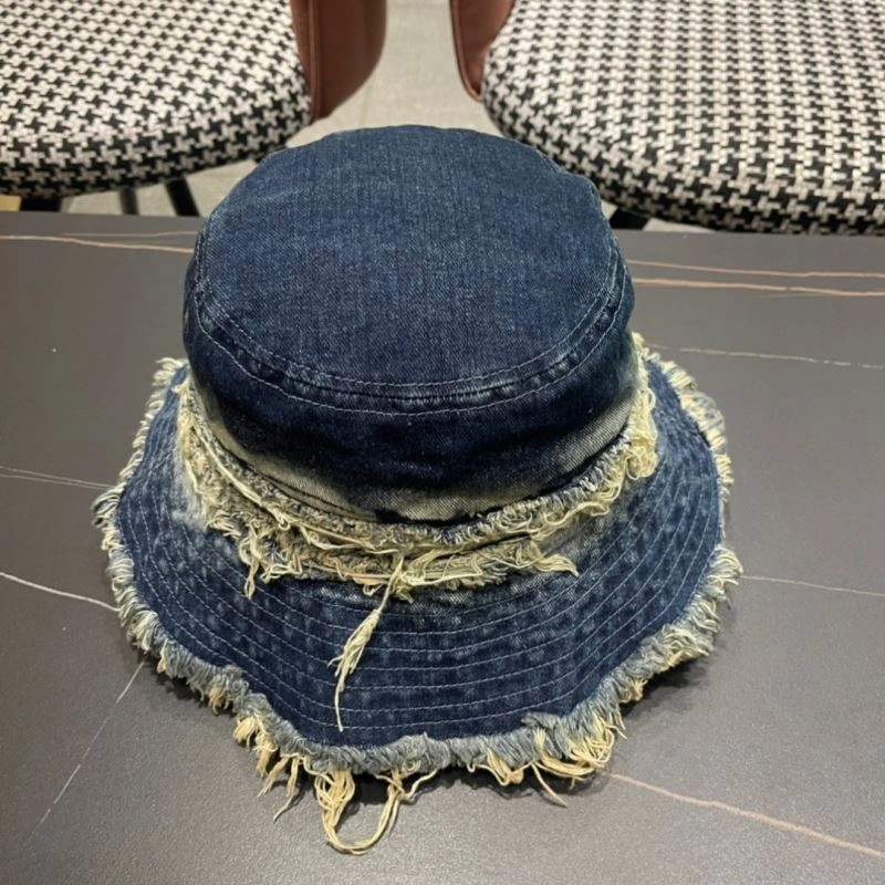 Louis Vuitton Caps Comfortable 257868