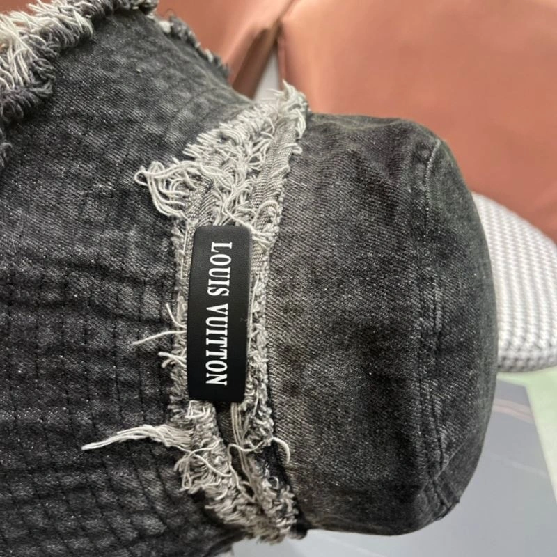 Louis Vuitton Caps Breathable 257862