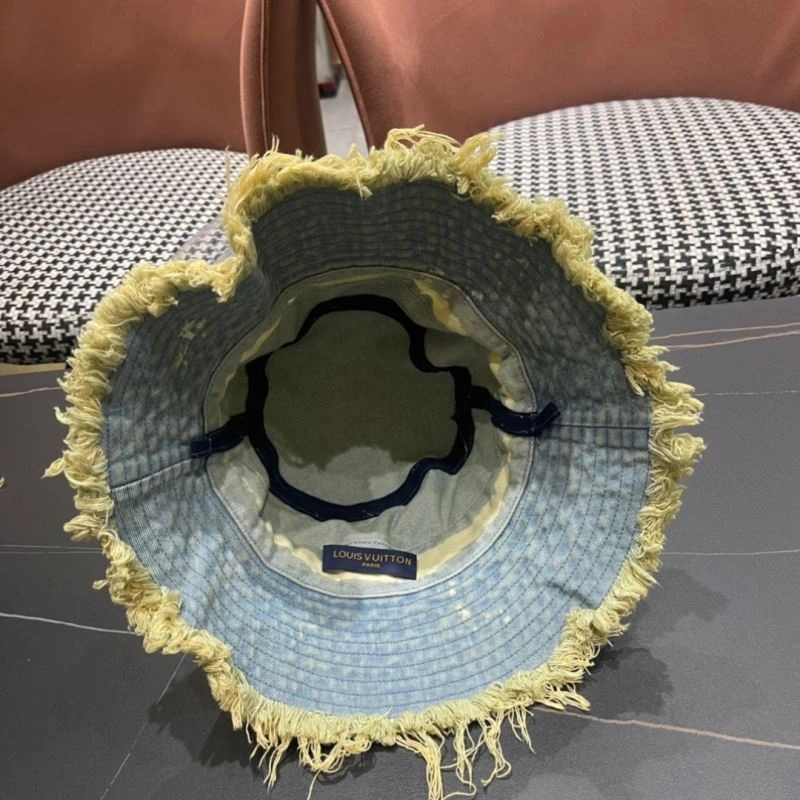 Fashionable Louis Vuitton Caps 257859