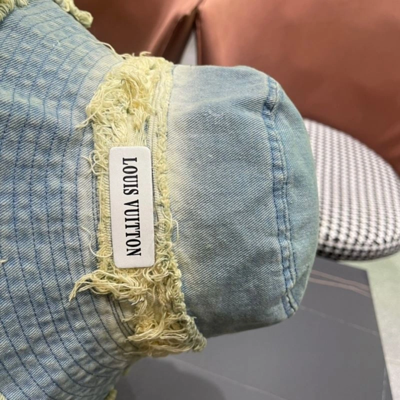 Fashionable Louis Vuitton Caps 257859