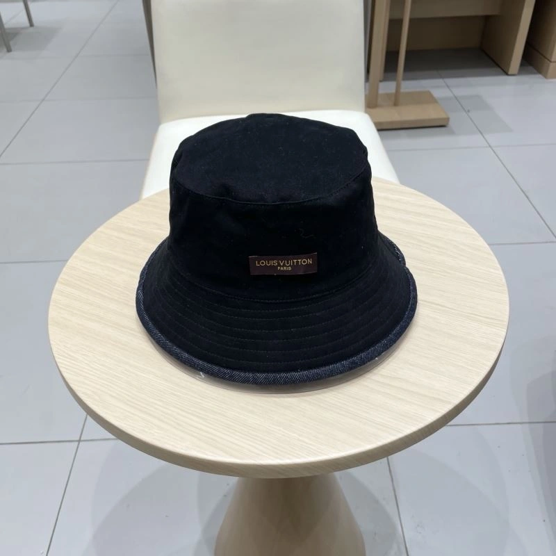 MoistureWicking Louis Vuitton Caps 257861