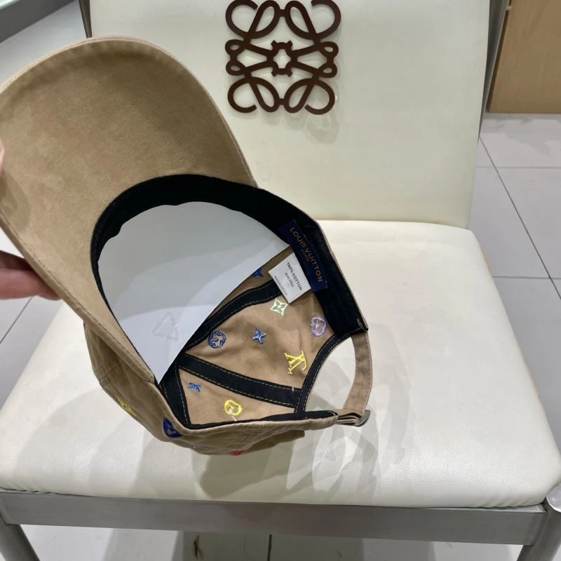 WellDesigned Louis Vuitton Caps 257837