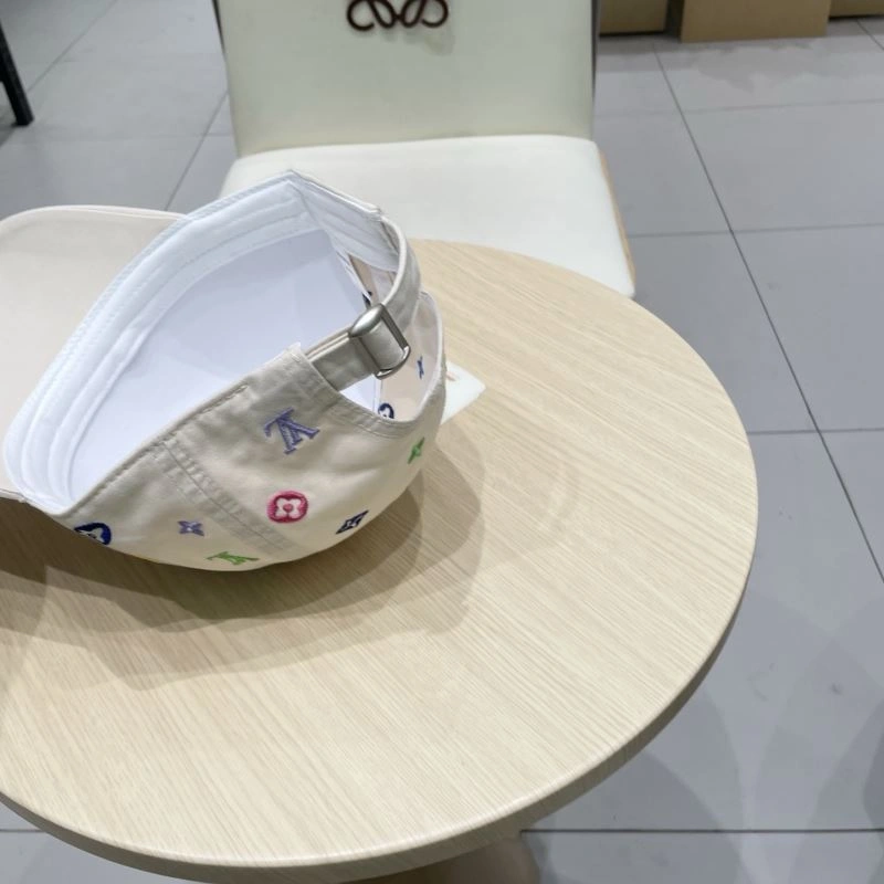 Breathable Louis Vuitton Caps 257828