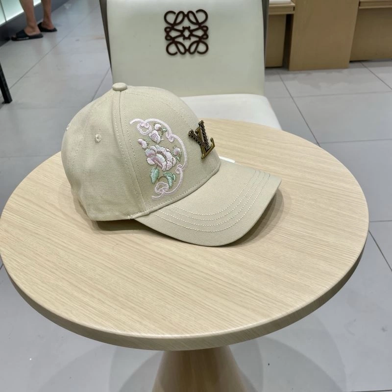 EasyMatch Louis Vuitton Caps 257825