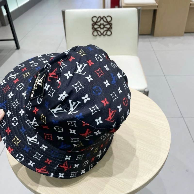 Louis Vuitton Caps ZipUp 257826